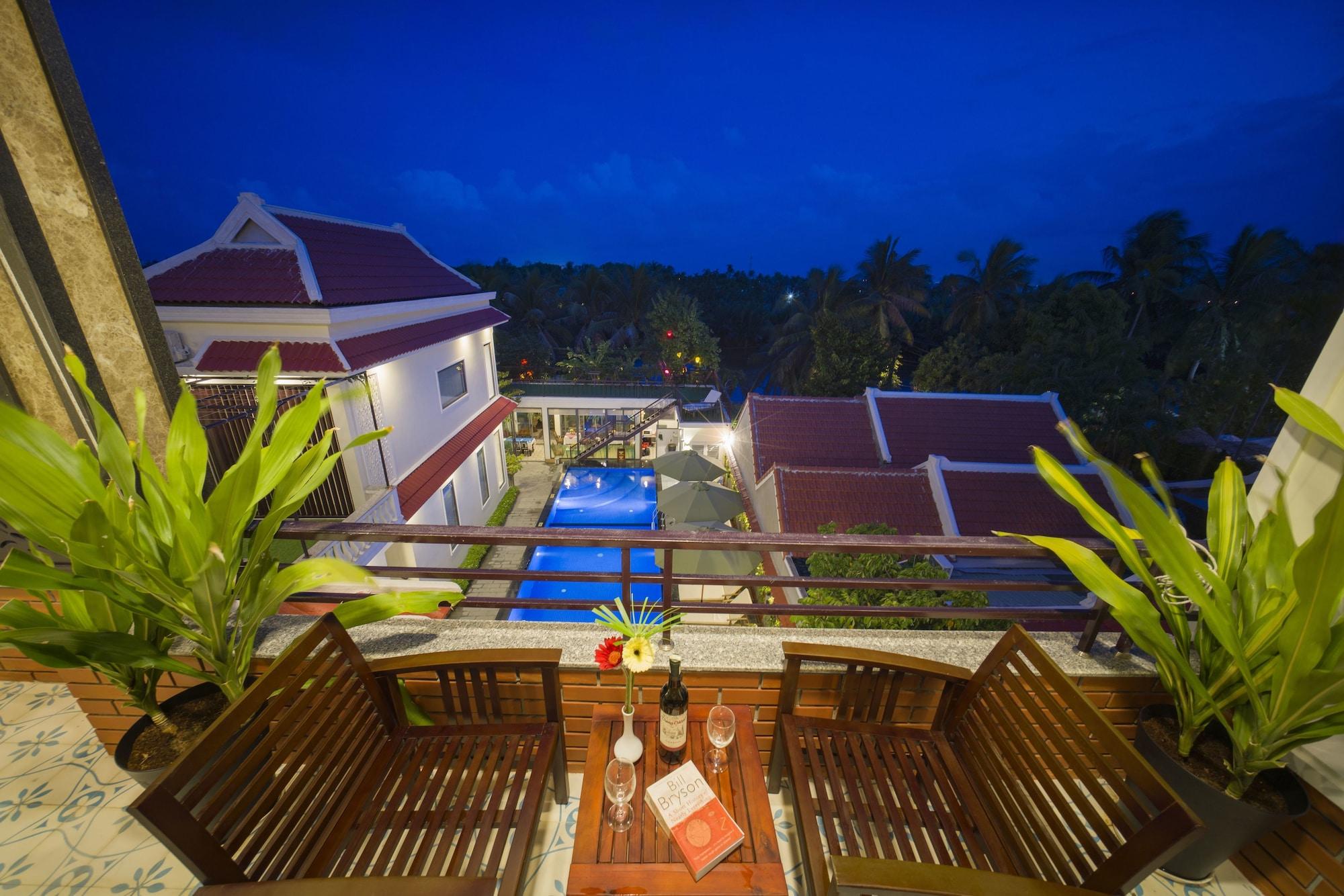 River Waves Villa Hoi An Exterior photo
